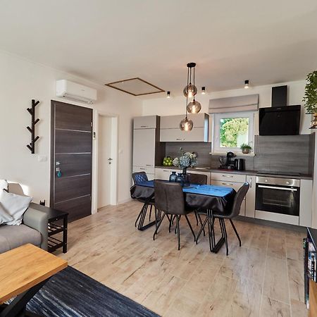 New Apartment Vivano V I D With Amazing View Замбратия Екстериор снимка