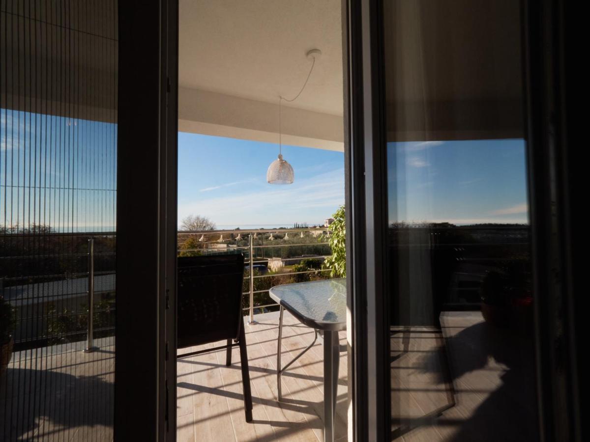 New Apartment Vivano V I D With Amazing View Замбратия Екстериор снимка